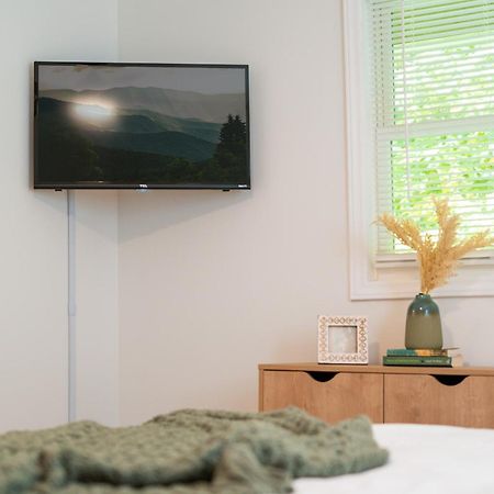 The Wanderer Guesthouse Boone Exteriör bild