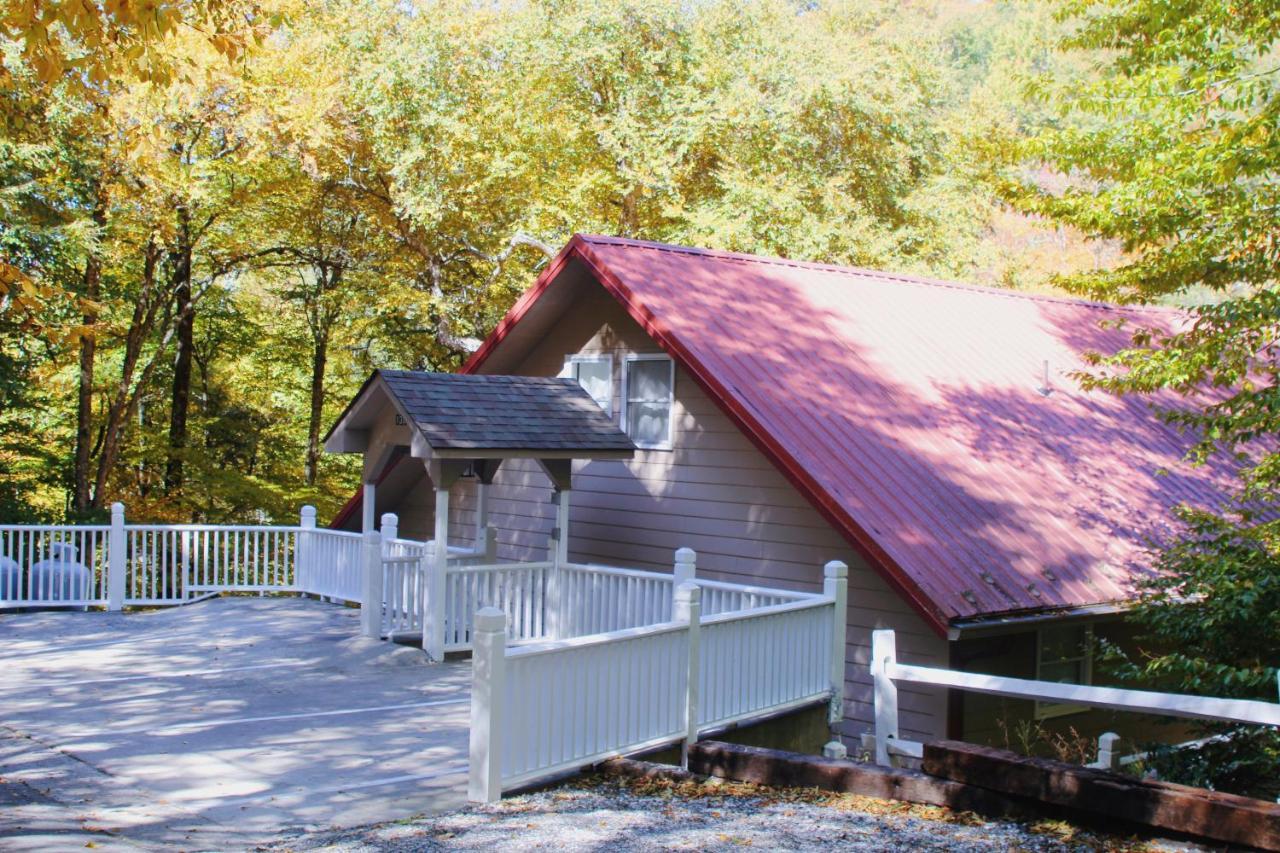The Wanderer Guesthouse Boone Exteriör bild